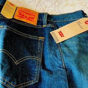 Lev’s 514 Straight Original style. 30 x 30 Stretch.